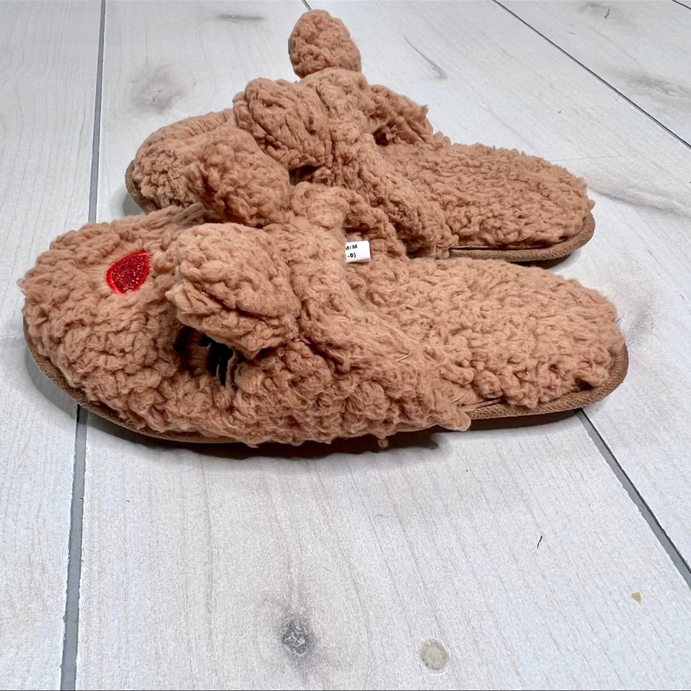Fuzzy Reindeer Slide On Slippers Christmas Holiday - Picture 2 of 8